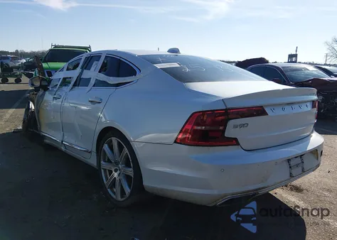 2017 Volvo S90 T6 Inscription z USA, uszkodzony, nr VIN YV1A22ML1H1014150